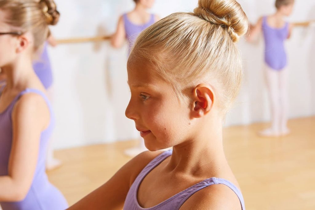 dance-steps-ballettschule-klassik-barre-dutt